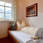 Farm stay Hanserhof Fuegen