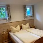 Hanserhof Фермерский дом *