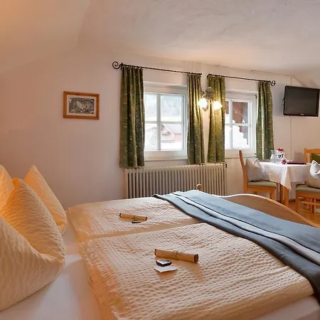 Hanserhof * Fuegen